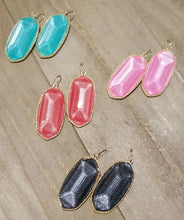 Load image into Gallery viewer, Hex gold pearl gem earrings