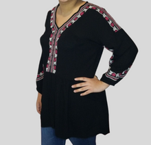 Load image into Gallery viewer, Embroidered Tunic Top
