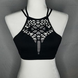 Floral Cutout Seamless Crop Top (Black)