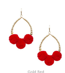 Pompom on teardrop earrings